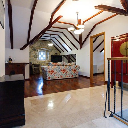 B&B Heritage Villa Apolon Stari Grad  Habitación foto
