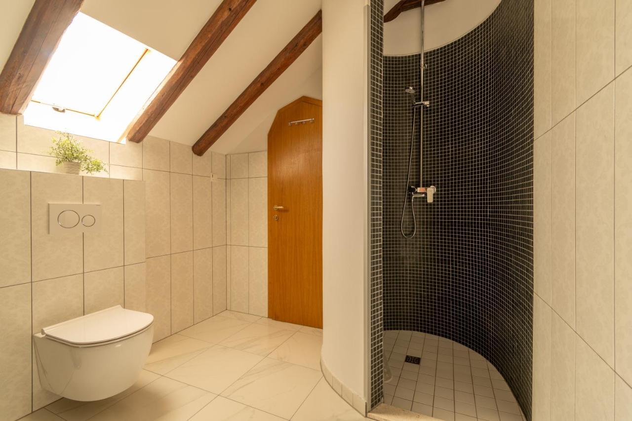 B&B Heritage Villa Apolon Stari Grad  Exterior foto