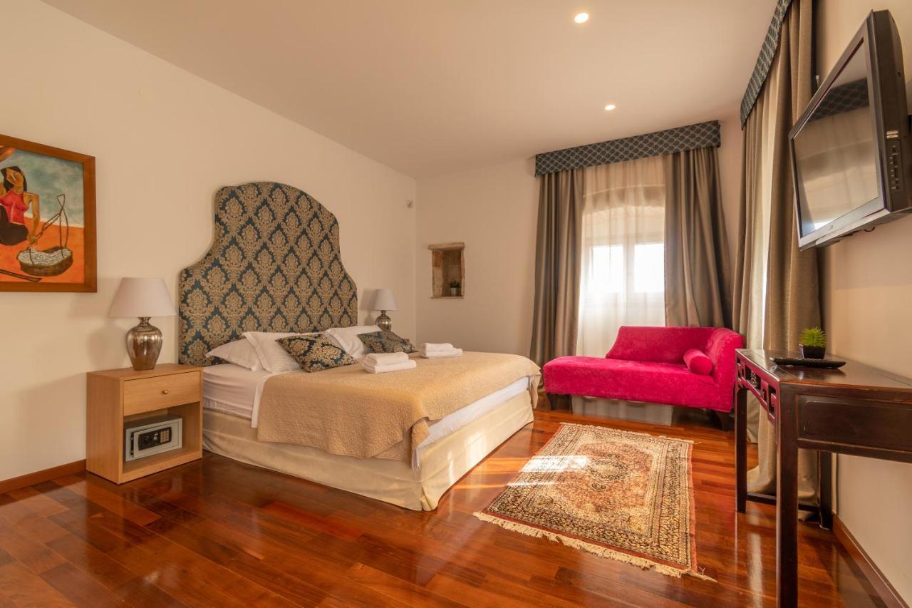B&B Heritage Villa Apolon Stari Grad  Exterior foto