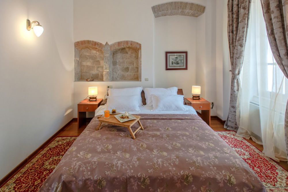 B&B Heritage Villa Apolon Stari Grad  Exterior foto